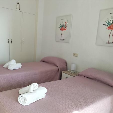 Paraiso Mediterraneo Levante Beach Pool & Parking 베니돔 외부 사진