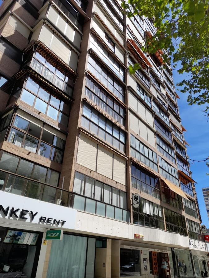 Paraiso Mediterraneo Levante Beach Pool & Parking 베니돔 외부 사진
