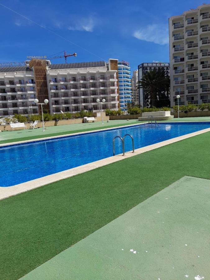 Paraiso Mediterraneo Levante Beach Pool & Parking 베니돔 외부 사진