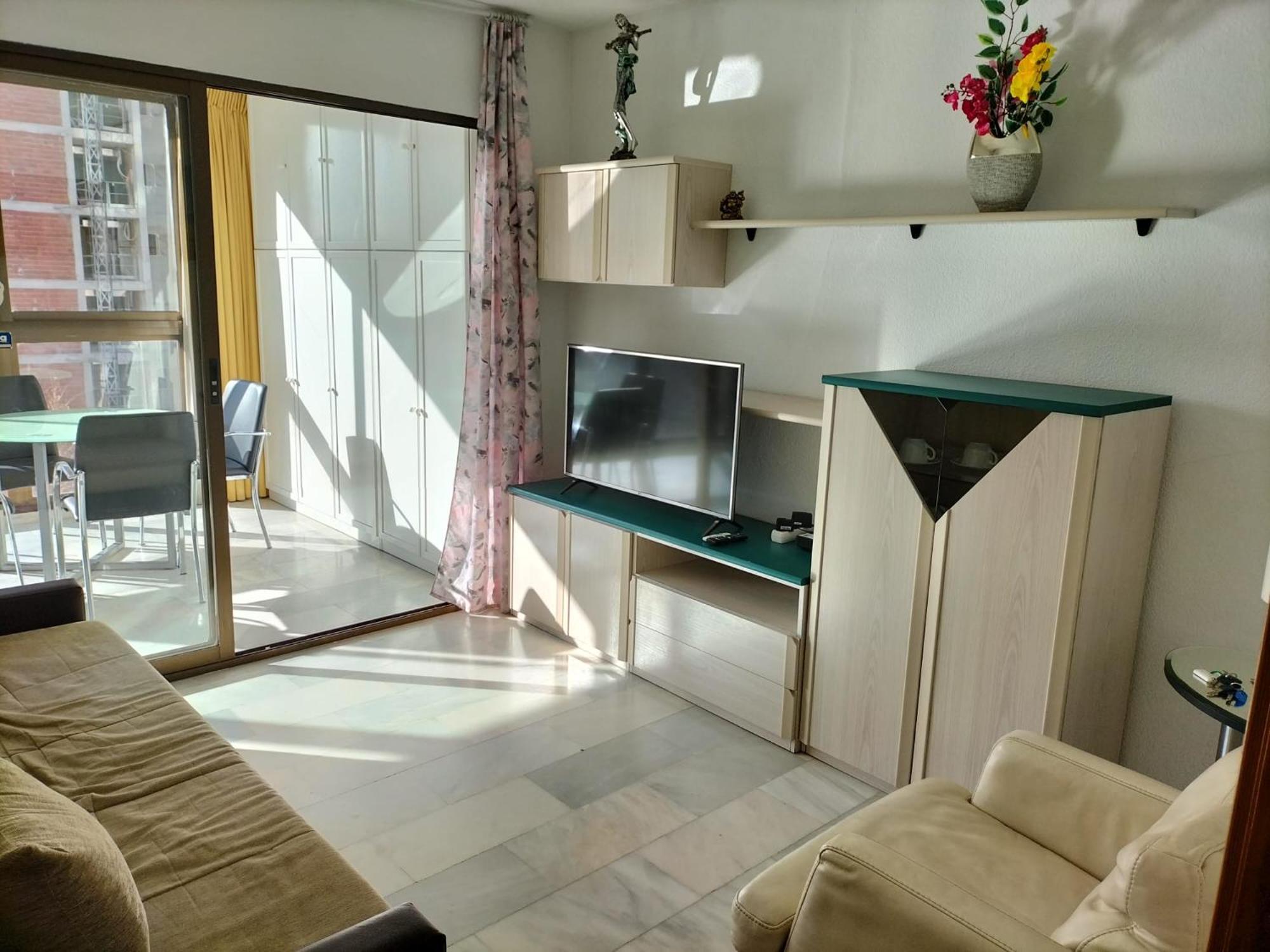 Paraiso Mediterraneo Levante Beach Pool & Parking 베니돔 외부 사진